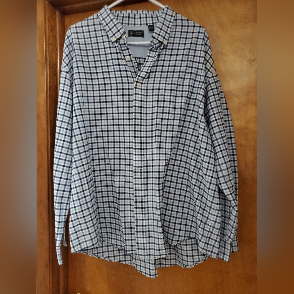 Men's Long-sleeved Button-Up Blue Plaid Shirt